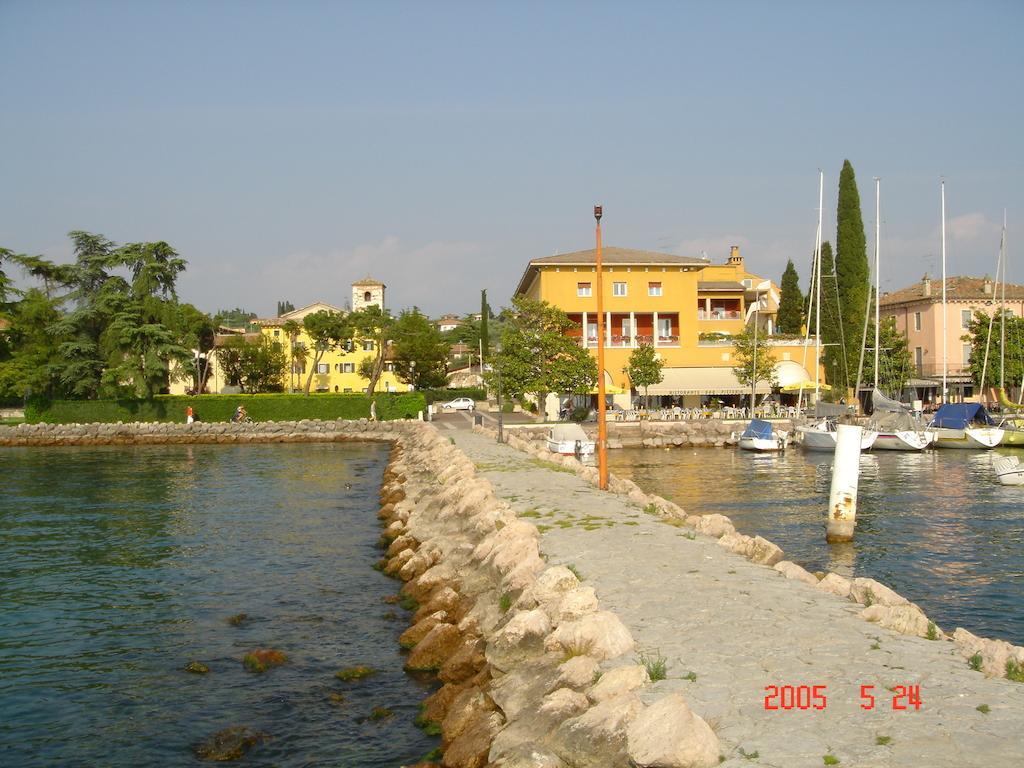 Hotel Vela D'Oro Dependence Bardolino Exteriér fotografie